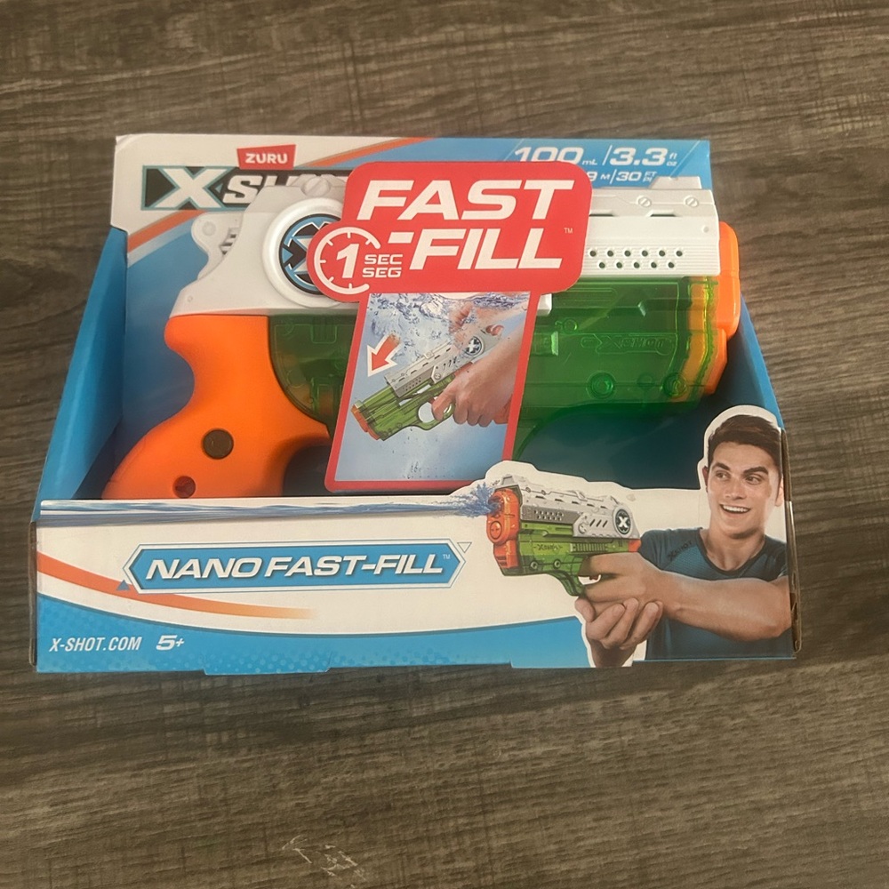 X-Shot Nano Fast-Fill Water Blaster - Orange and Green